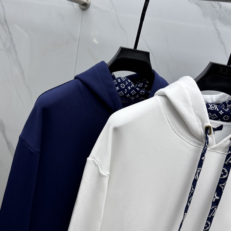 l0vis Vvtt0n hoodies